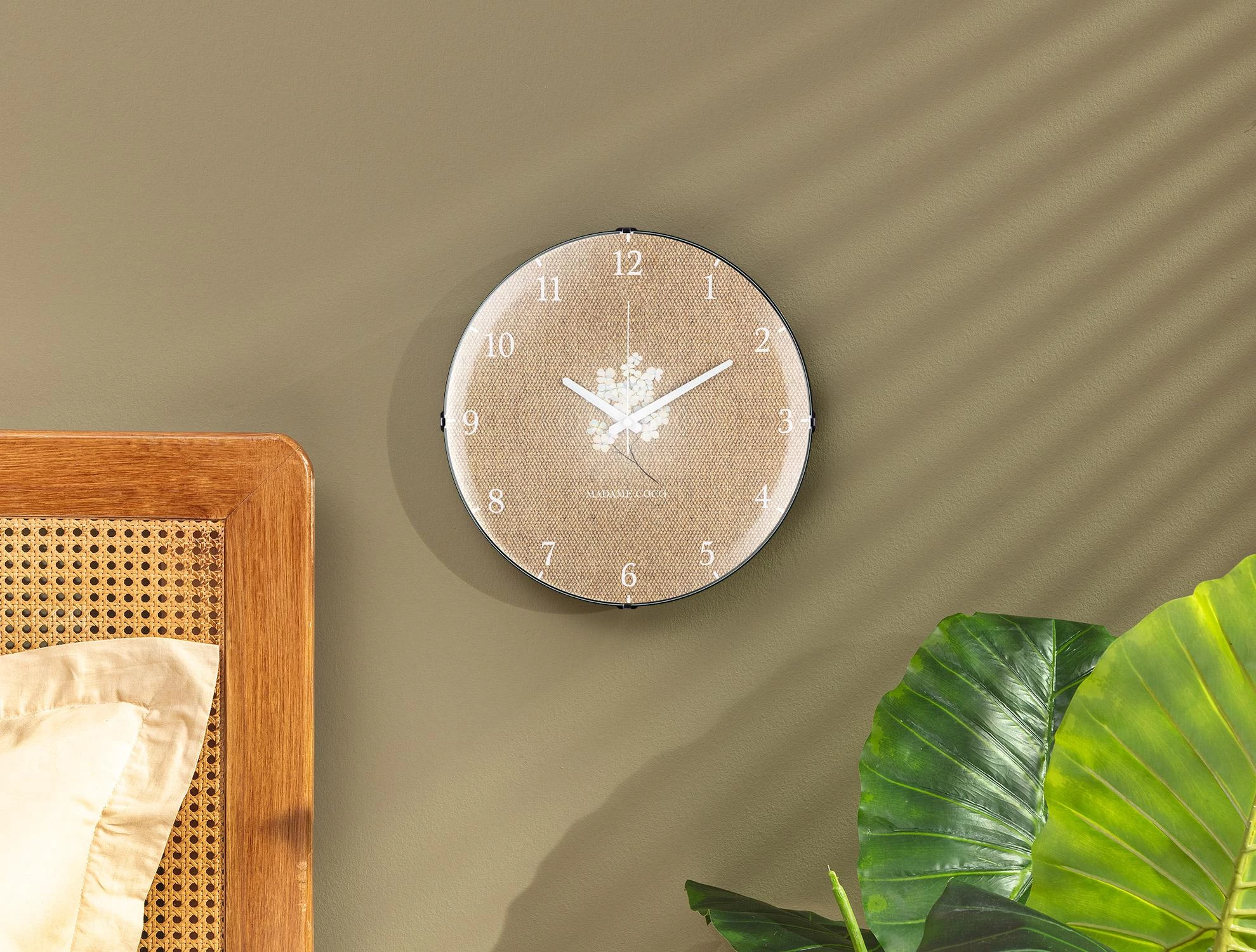 https://madamecoco.heyacdn.com/www.madamecocolebanon.com/public/data/products_gallery/67065f717164a.webp