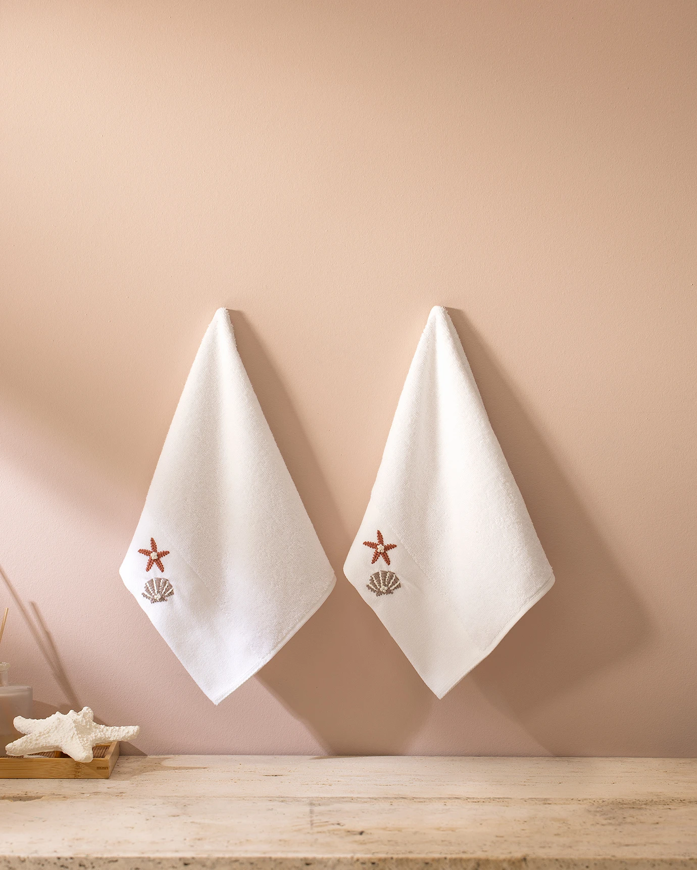 https://madamecoco.heyacdn.com/www.madamecocolebanon.com/public/data/products_gallery/68c3df22419fc.webp