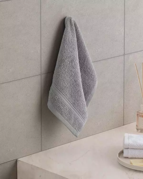 Ryella Armure Hand Towel