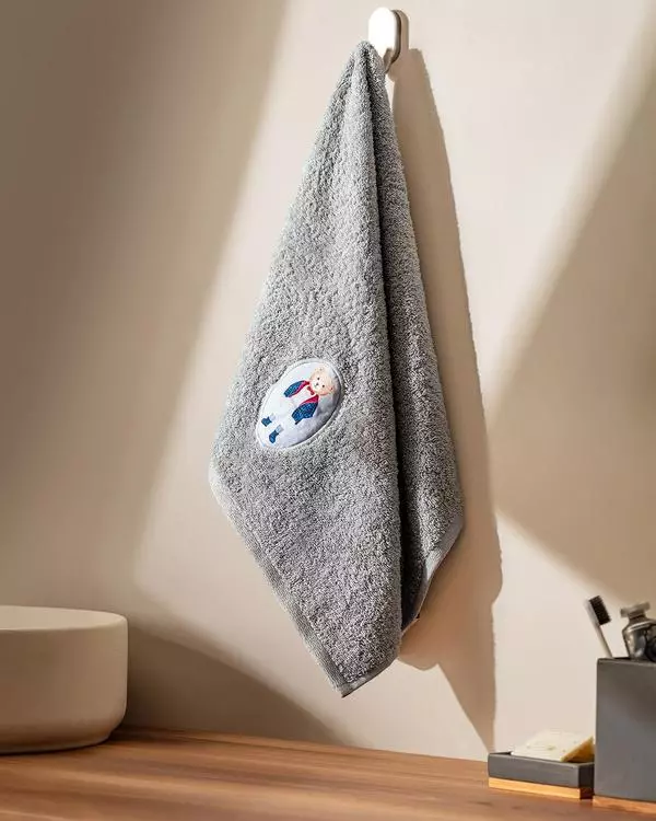 Billie Face Towel