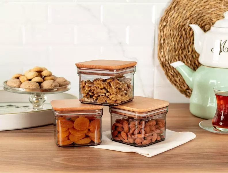 https://madamecoco.heyacdn.com/www.madamecocolebanon.com/public/data/products_gallery_600_600/65f31e3a0335e.webp?id=2029