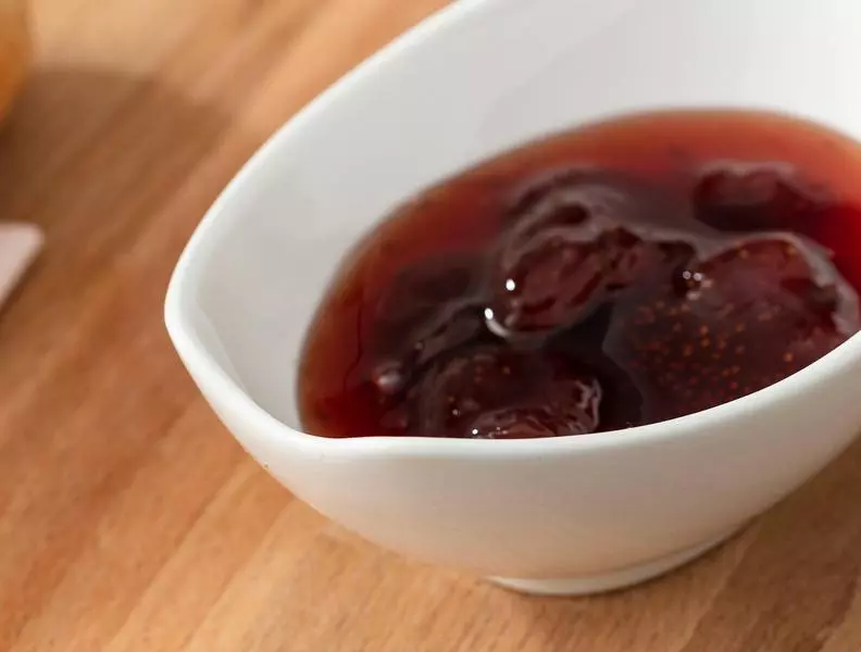 Petit Concept Square-Shaped Mini Sauce Bowl