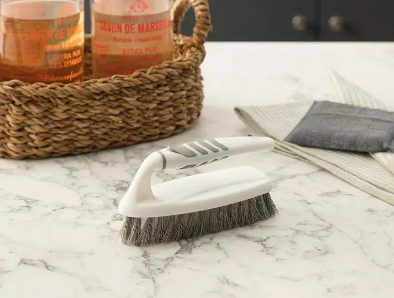 Graque Cleaning Brush