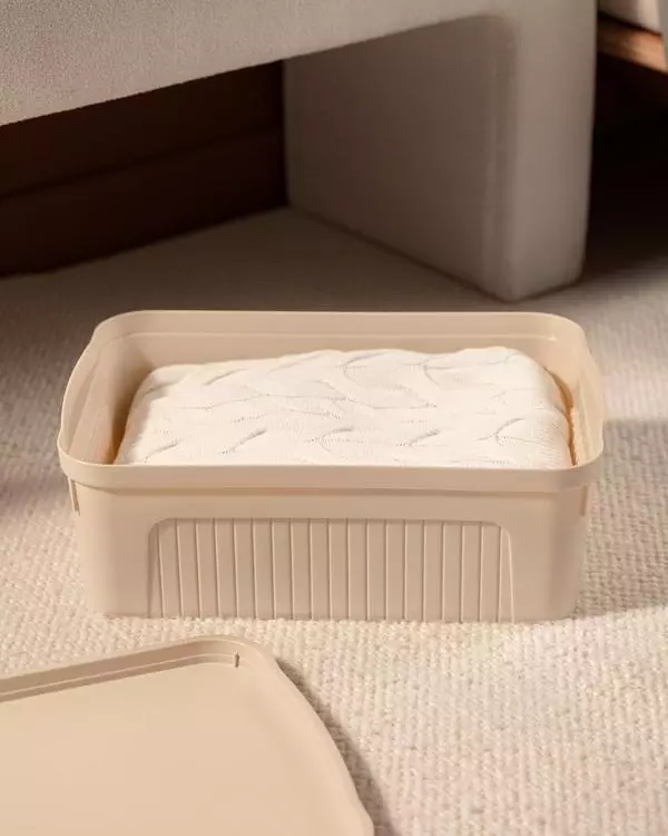 https://madamecoco.heyacdn.com/www.madamecocolebanon.com/public/data/products_gallery_600_600/65f321d5d77e6.webp?id=2705