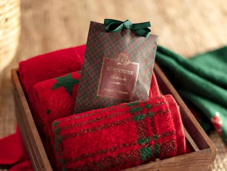 Repertoire Scented Sachet