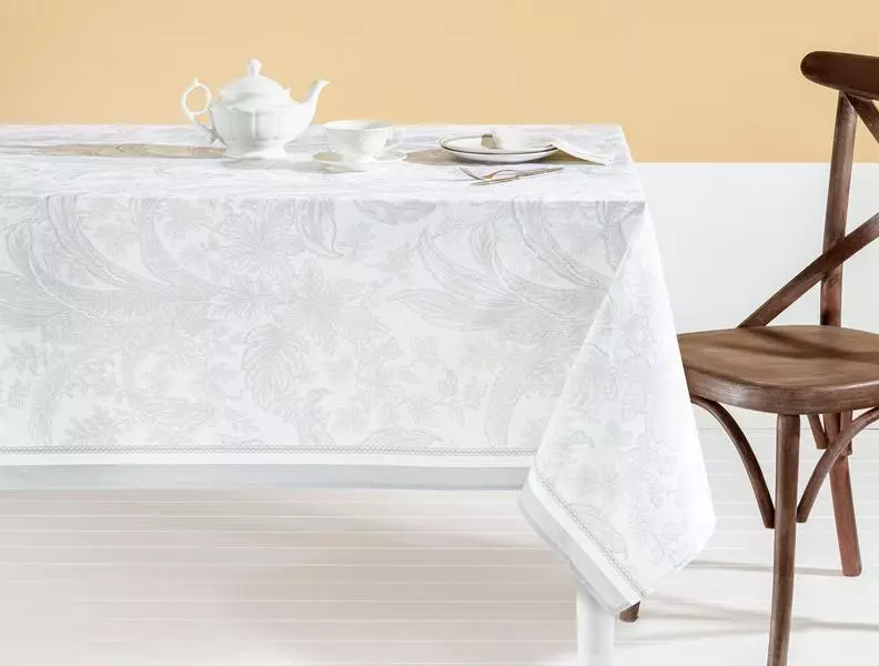 Bernice Polycotton Tablecloth