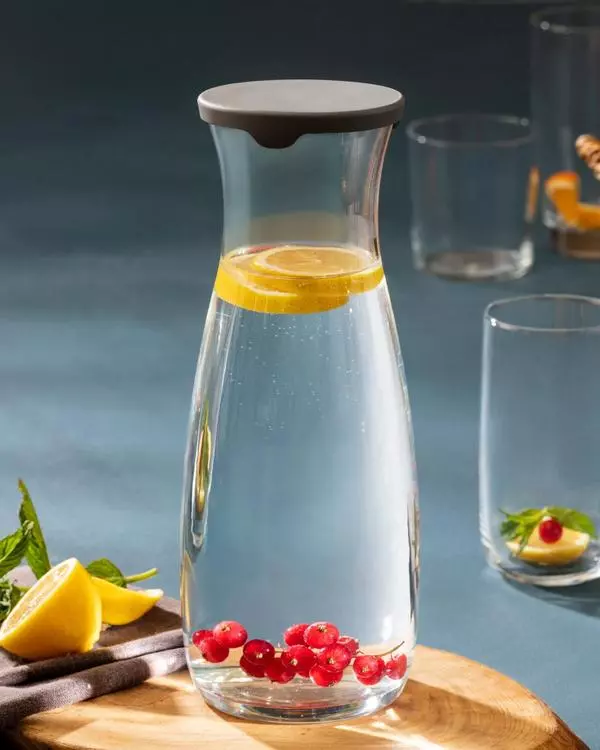 Diamanta Carafe With Lid-Single