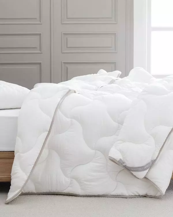 Odette  Bamboo Quilt