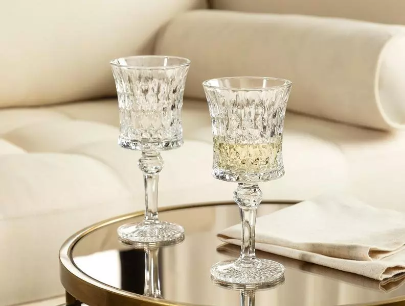 Stephanie 4-Piece Short Wine Glass Set