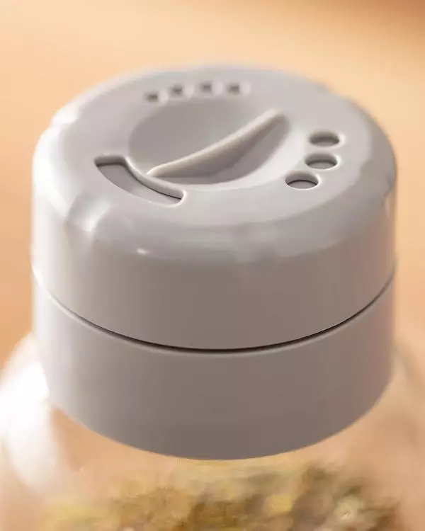 https://madamecoco.heyacdn.com/www.madamecocolebanon.com/public/data/products_gallery_600_600/66d01965737e0.webp