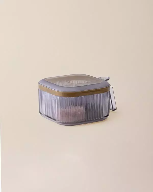 https://madamecoco.heyacdn.com/www.madamecocolebanon.com/public/data/products_gallery_600_600/66f10c5e61265.webp?id=5967