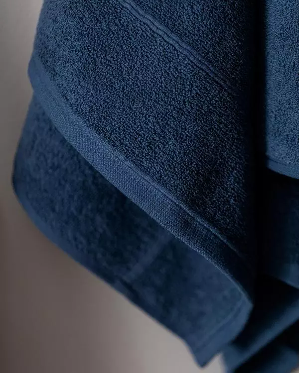 Avril Shawl Collar Unisex Bathrobe Set