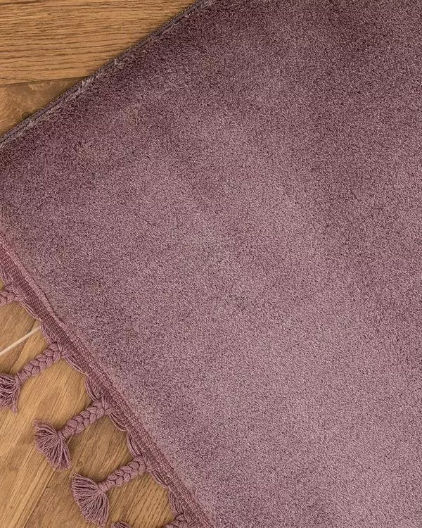 Carol Fringe Carpet