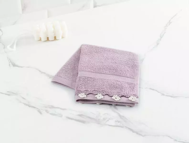 https://madamecoco.heyacdn.com/www.madamecocolebanon.com/public/data/products_gallery_600_600/678a0f42e16aa.webp