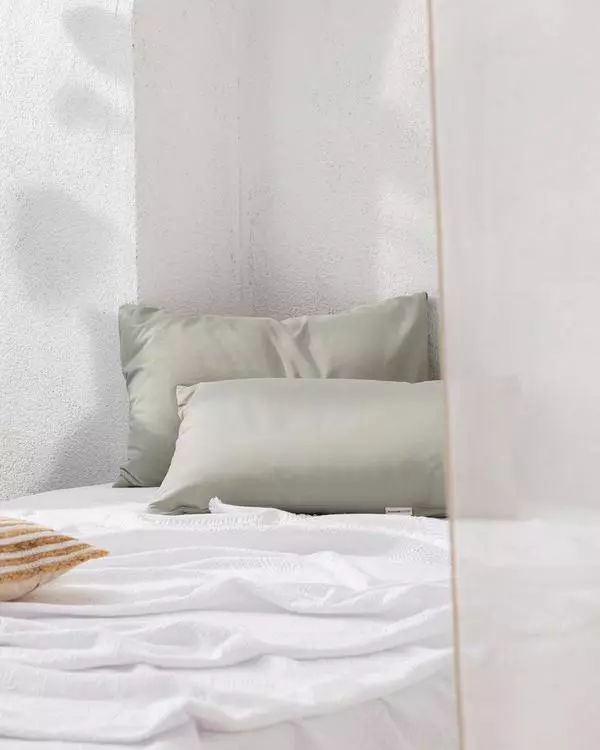 https://madamecoco.heyacdn.com/www.madamecocolebanon.com/public/data/products_gallery_600_600/678a13db3febb.webp