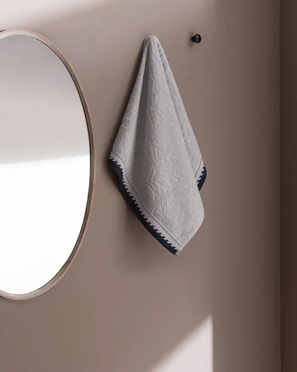 https://madamecoco.heyacdn.com/www.madamecocolebanon.com/public/data/products_gallery_600_600/68676a1796186.webp