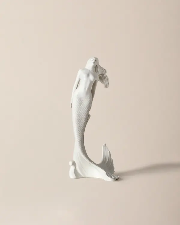 Ariel Bust