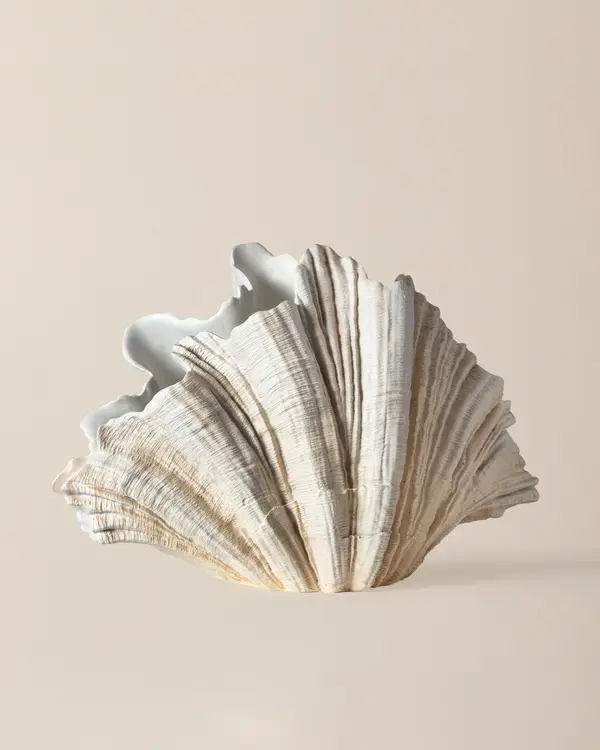 Maris Vase