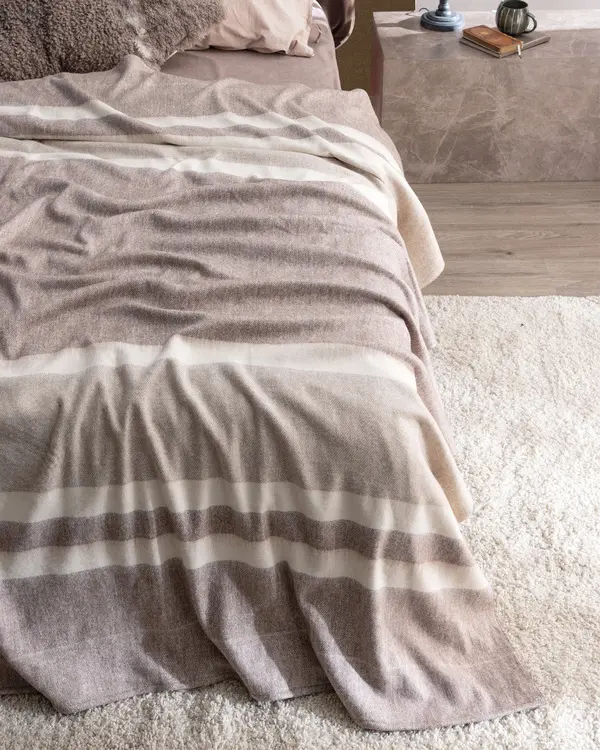 Origny Double Blanket