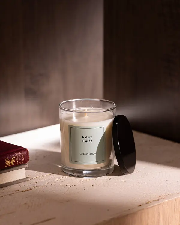Repertoire Scented Glass Candle Black 190 G