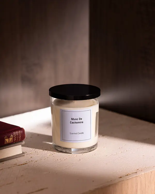 Repertoire Scented Glass Candle Black 190 G
