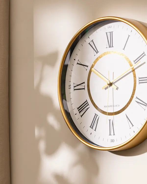 Agathe Clock