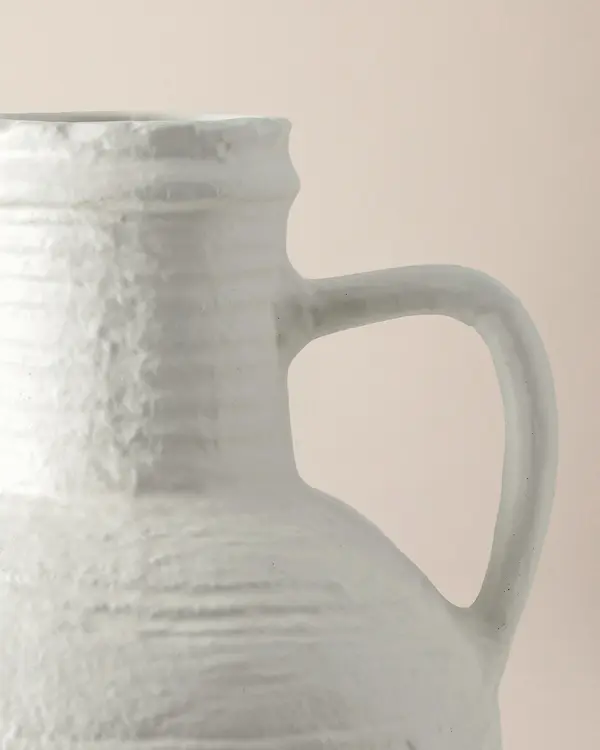 Bovin Vase