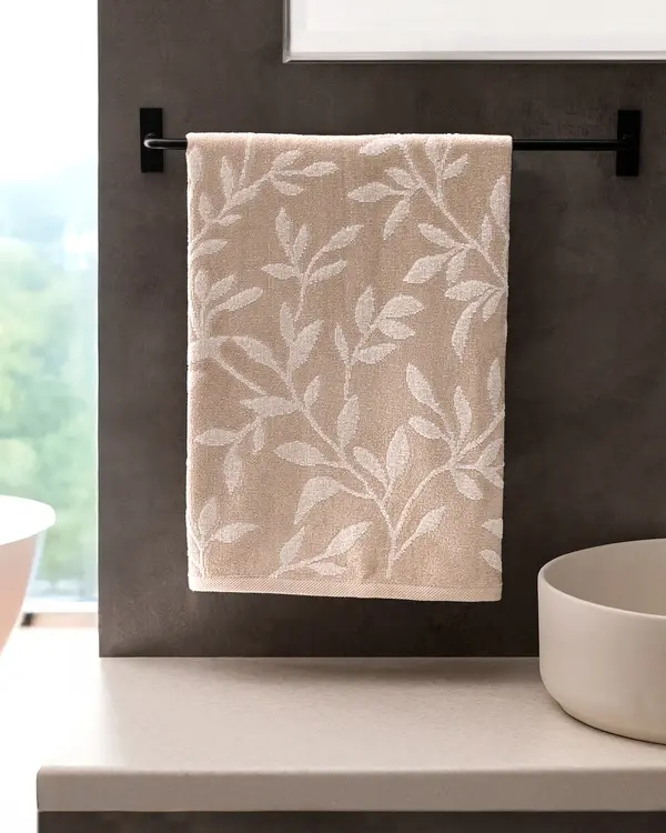 Clarisse Face Towel