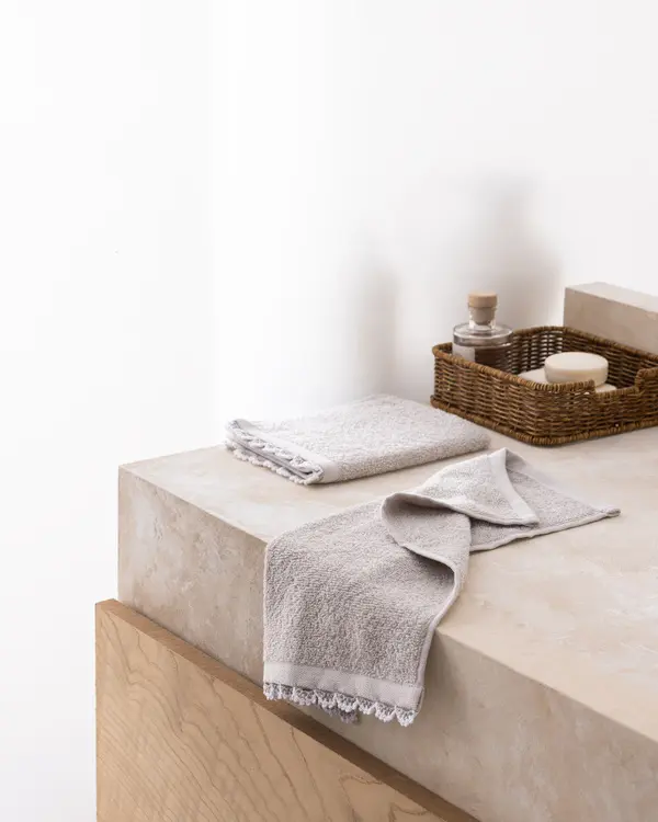 Bastienne 2-Piece Crochet Hand Towel Set