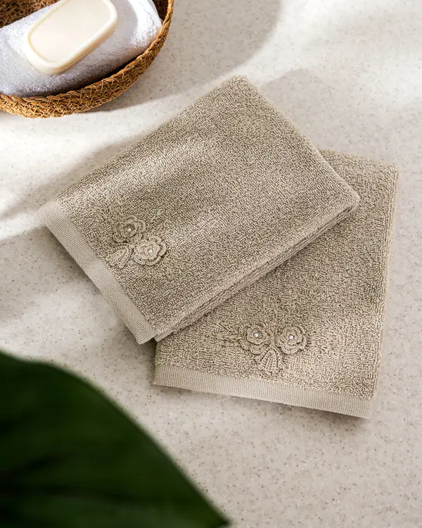 Rosabell 2-Piece Crochet Hand Towel Set