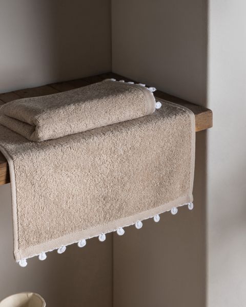 https://madamecoco.heyacdn.com/www.madamecocolebanon.com/public/data/products_600_600/6abce000395fd403185663.jpg?id=300147